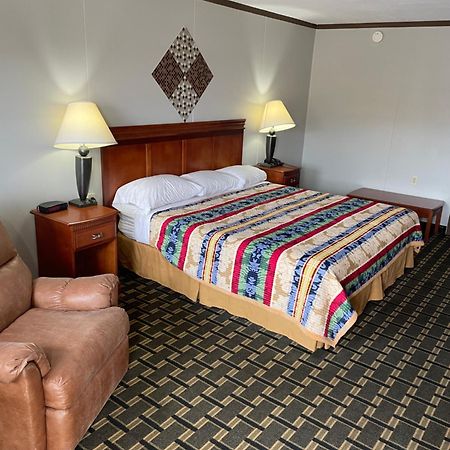 Bedford Inn Элк-Сити Экстерьер фото
